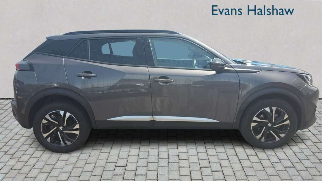 Peugeot 2008 1.2 Puretech Allure Premium 2023 Grey #3