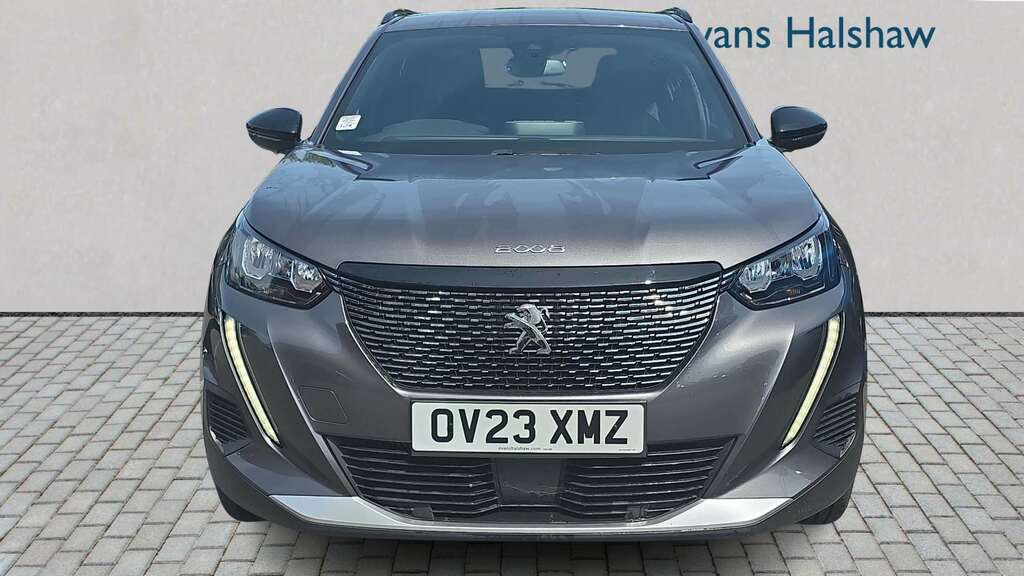 Peugeot 2008 1.2 Puretech Allure Premium 2023 Grey #4