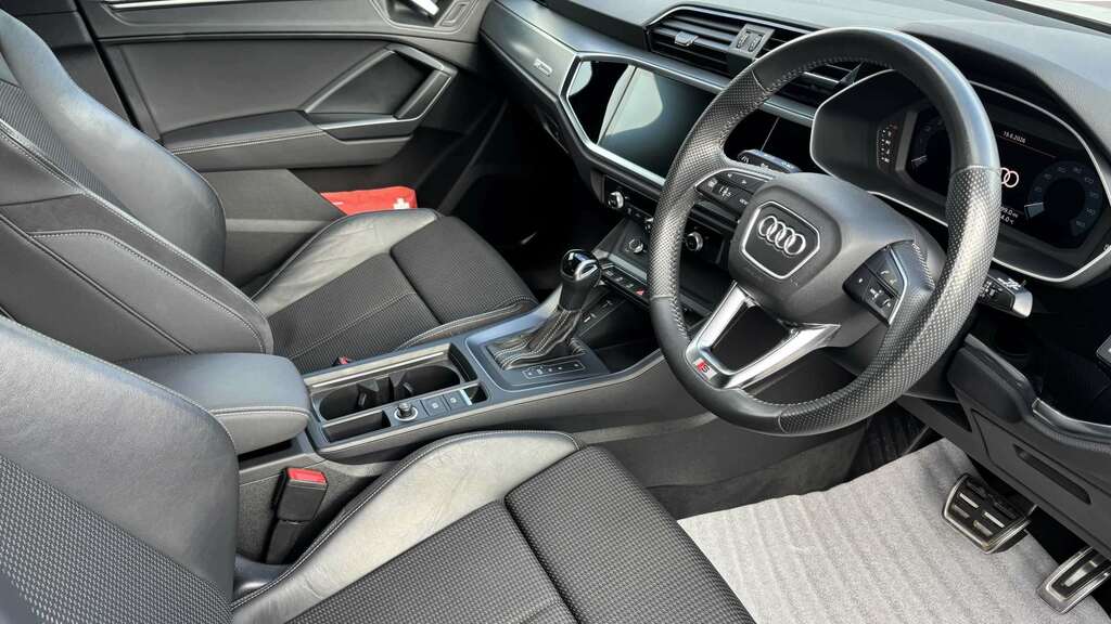 Audi Q3 35 Tfsi S Line S Tronic 2019 White #3