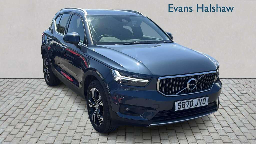 Volvo XC40 2.0 B4p Inscription Pro 2021 Blue