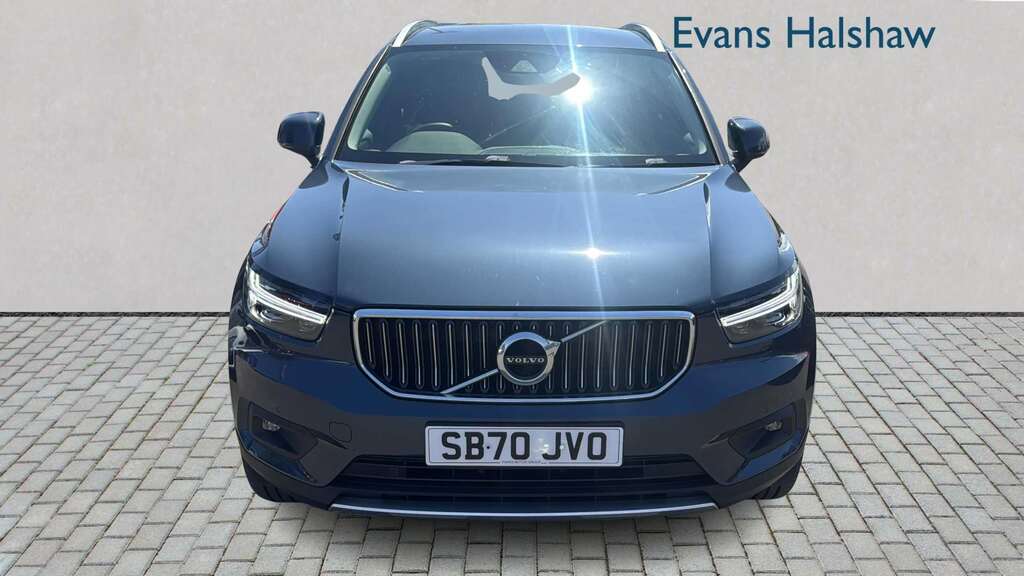 Volvo XC40 2.0 B4p Inscription Pro 2021 Blue #2