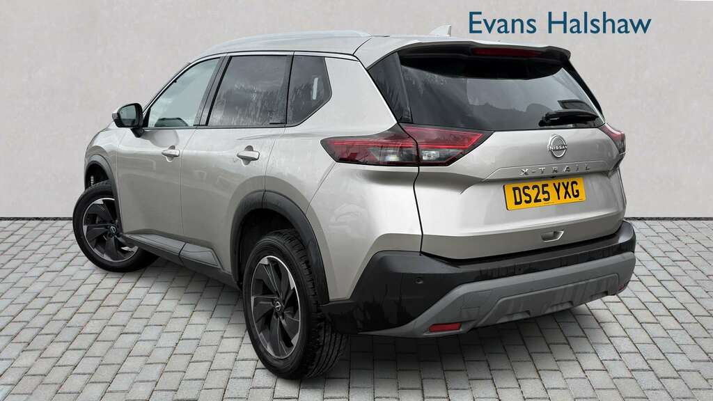 Nissan X-Trail 1.5 Mhev 163 N-connecta 7 Seat Xtronic 2025 Silver #2