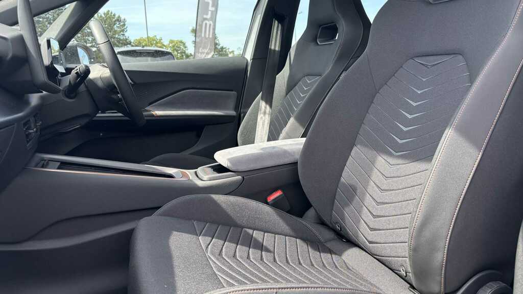 Cupra Born Born 170Kw E-boost V2 59Kwh Hatchback Silver #9
