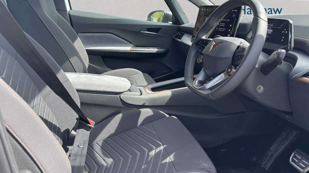 Cupra Born 170Kw E-boost V1 59Kwh 2025 White #3