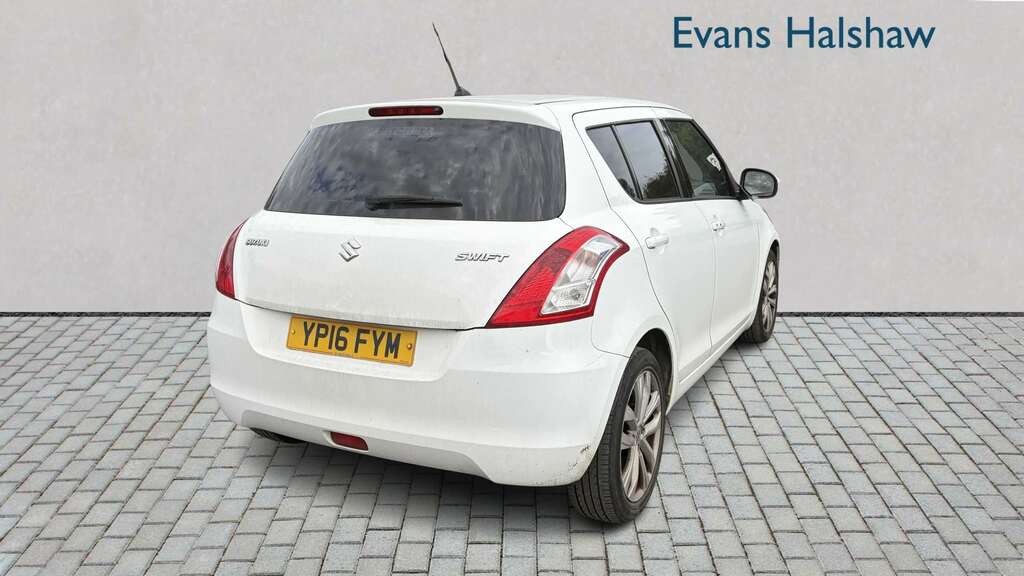 Suzuki Swift 1.2 Dualjet Sz4 Nav 2016 White #3