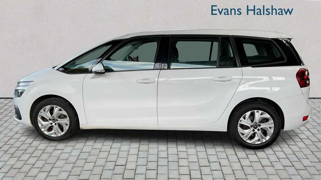 Citroen Grand C4 Picasso 1.6 Bluehdi Touch Edition 2017 White #2