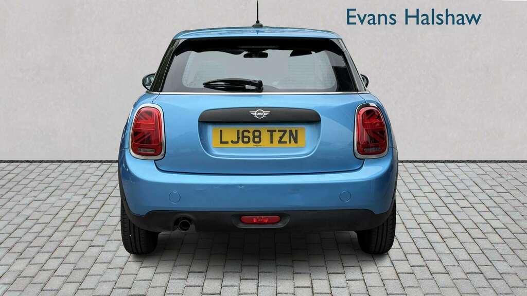 Mini Hatch 1.5 One Classic II 2018 Blue #6