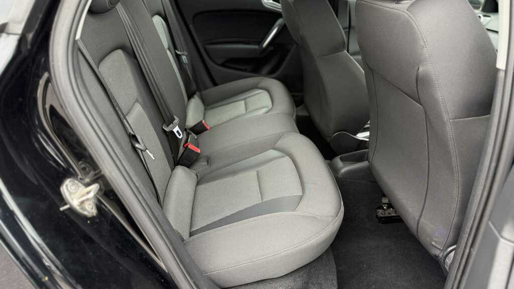 Audi A1 1.0 Tfsi Sport Euro 6 Ss Red #8