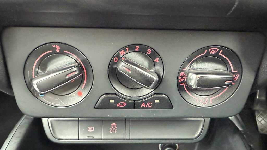 Audi A1 1.0 Tfsi Sport Euro 6 Ss Red #17