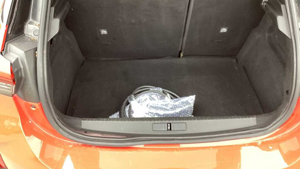 Vauxhall Corsa-e 50Kwh Sri Nav Premium 7.4Kw Charger White #7