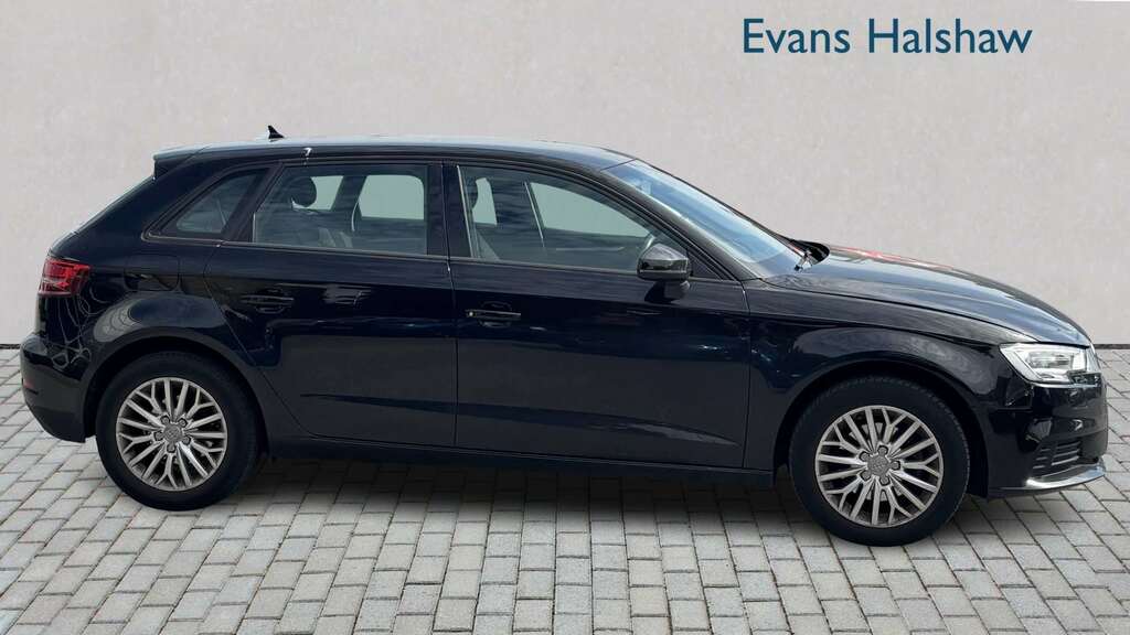 Audi A3 1.0 Tfsi Se Technik 2018 DF18LLG Black #4