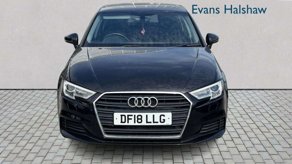 Audi A3 1.0 Tfsi Se Technik 2018 DF18LLG Black #3