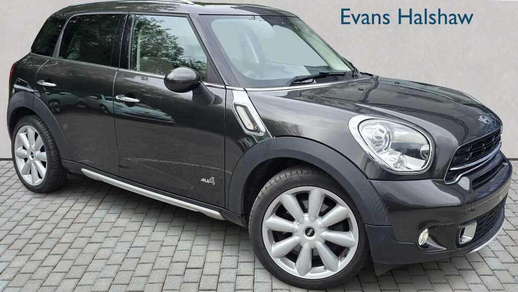 Mini Countryman 2.0 Cooper S D Sportmedia Pack Green #1