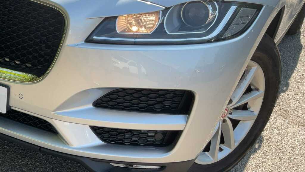 Jaguar F-Pace 2.0 D180 Portfolio Suv Awd Euro 6 White #22