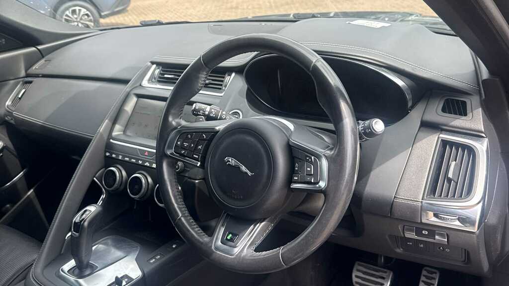 Jaguar E-Pace 2.0D 180 R-dynamic Se 2019 Black #2