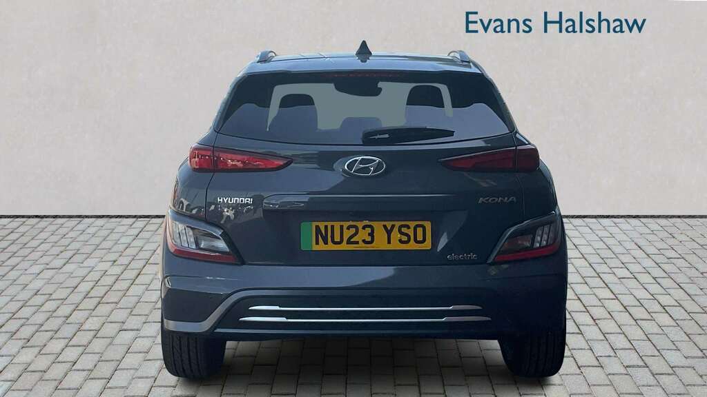 Hyundai Kona 100Kw Premium 39Kwh 2023 NU23YSO Grey #4
