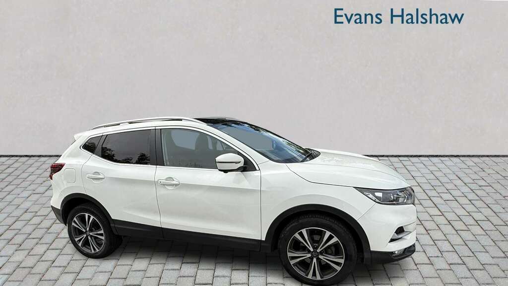 Nissan Qashqai 1.3 Dig-t 160 157 N-connecta Dct Glass Roof White #2