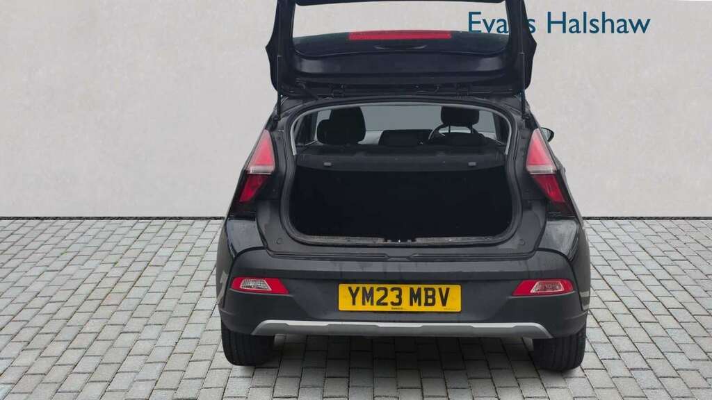 Hyundai Bayon 1.0 Tgdi 48V Mhev Se Connect Dct 2023 Black #6