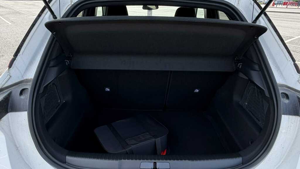 Vauxhall Mokka-e 100Kw Gs 50Kwh 2024 White #5