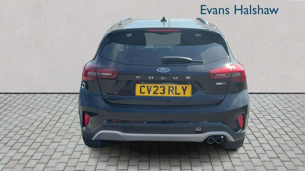 Ford Focus 1.0 Ecoboost Hybrid Mhev Active X 2023 CV23RLY Black #3