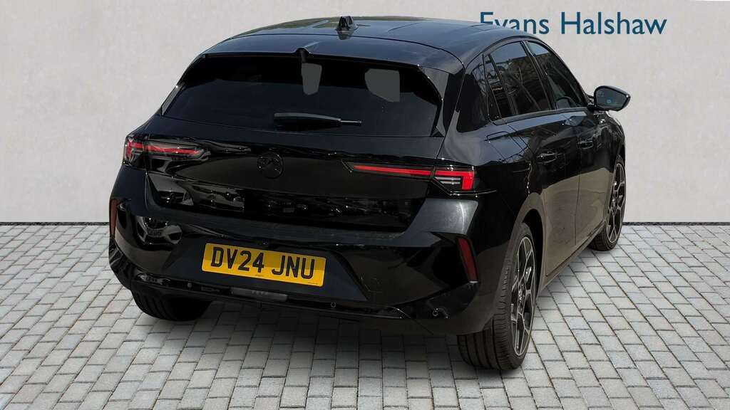 Vauxhall Astra 115Kw Ultimate 54Kwh 2024 Red #5