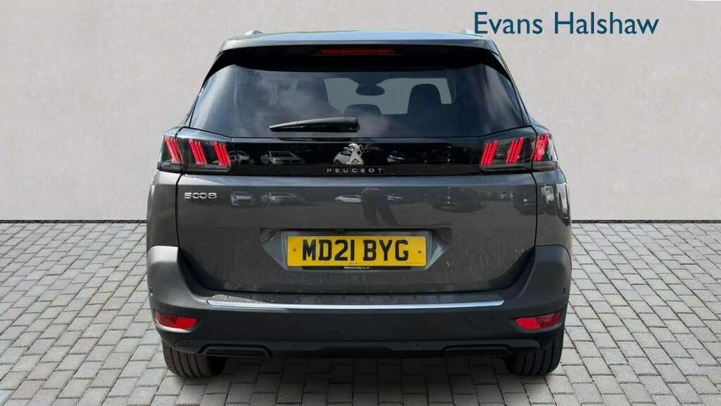 Peugeot 5008 1.5 Bluehdi Allure Premium 2021 Grey #4