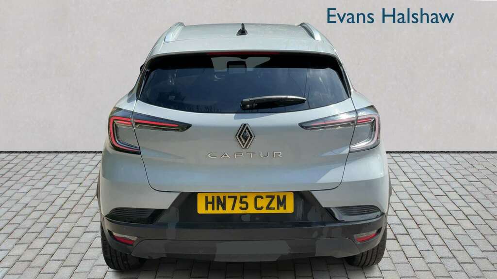 Renault Captur 1.0 Tce 90 Techno 2025 Grey #3