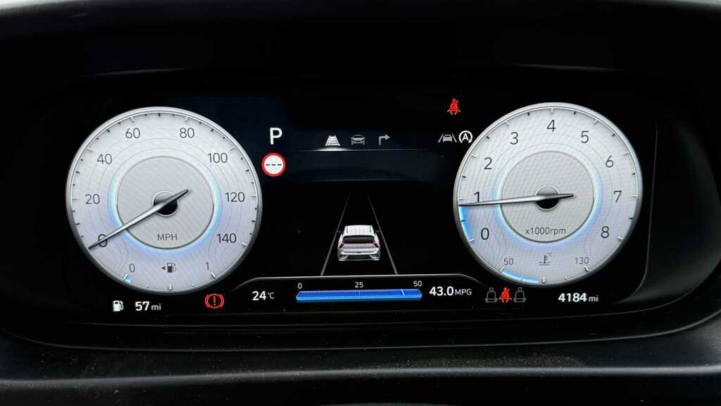 Hyundai Bayon 1.0 Tgdi Premium White #12
