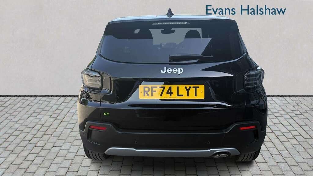 Jeep Avenger 1.2 E-hybrid Summit Dct 2025 Red #4