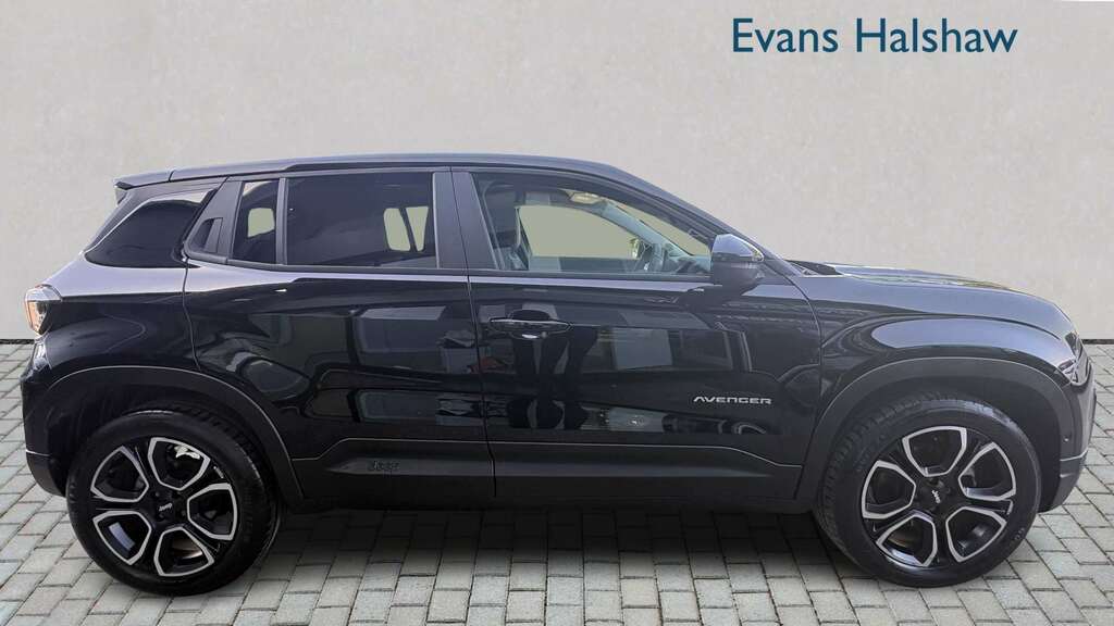 Jeep Avenger 1.2 E-hybrid Summit Dct 2025 Red #5