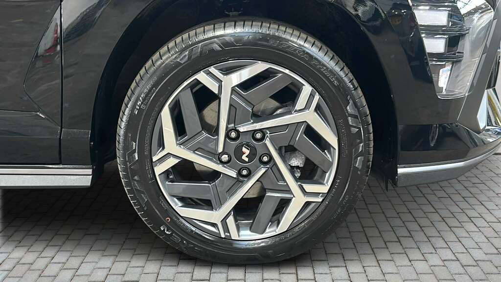 Hyundai Kona 1.6T 138 N Line 2025 Black #6