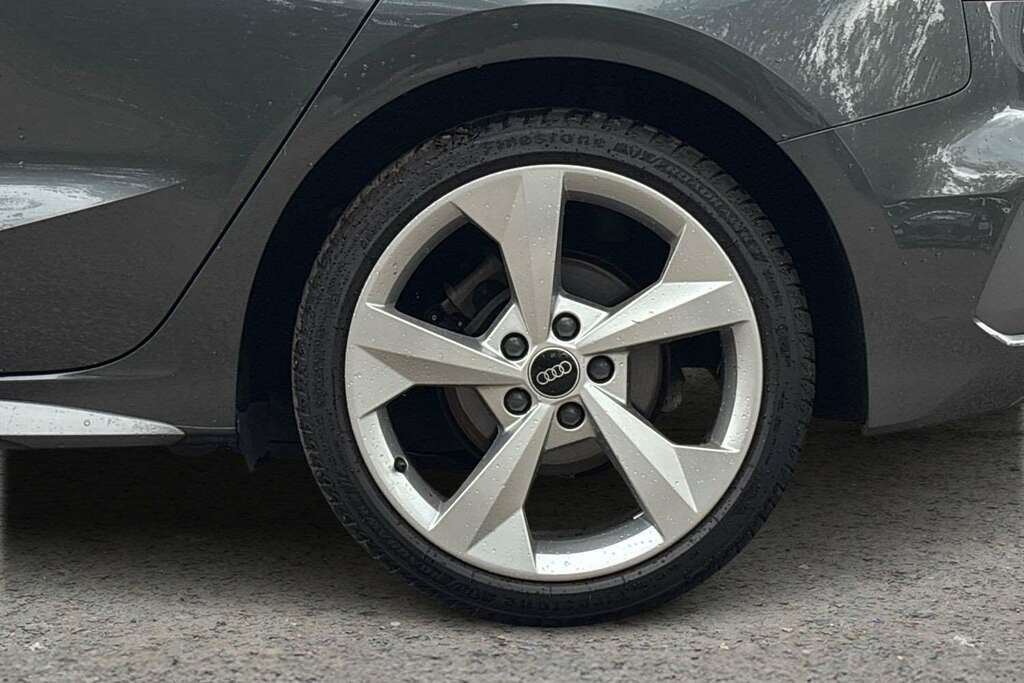 Audi A3 30 Tfsi S Line S Tronic 2023 LS23OTW Grey #5