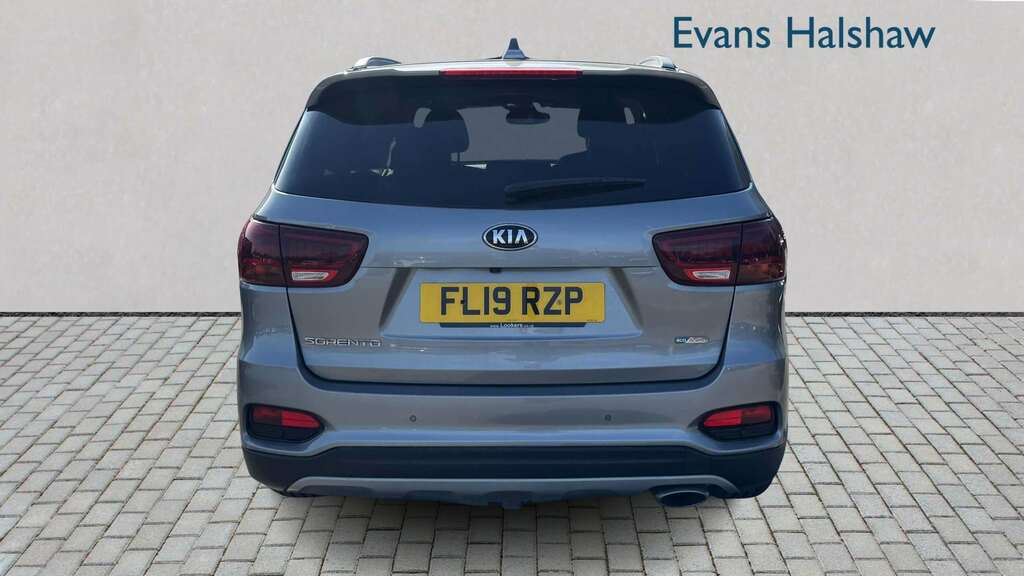 Kia Sorento 2.2 Crdi Kx-3 2019 Silver #4