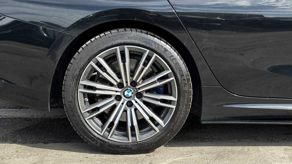 BMW 3 Series 2L M Sport Blue #10