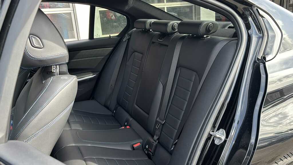 BMW 3 Series 2L M Sport Blue #14