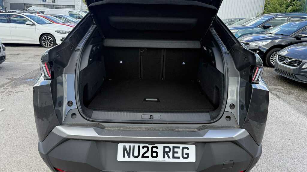 Peugeot 3008 157Kw Allure 73Kwh 2026 Grey #5