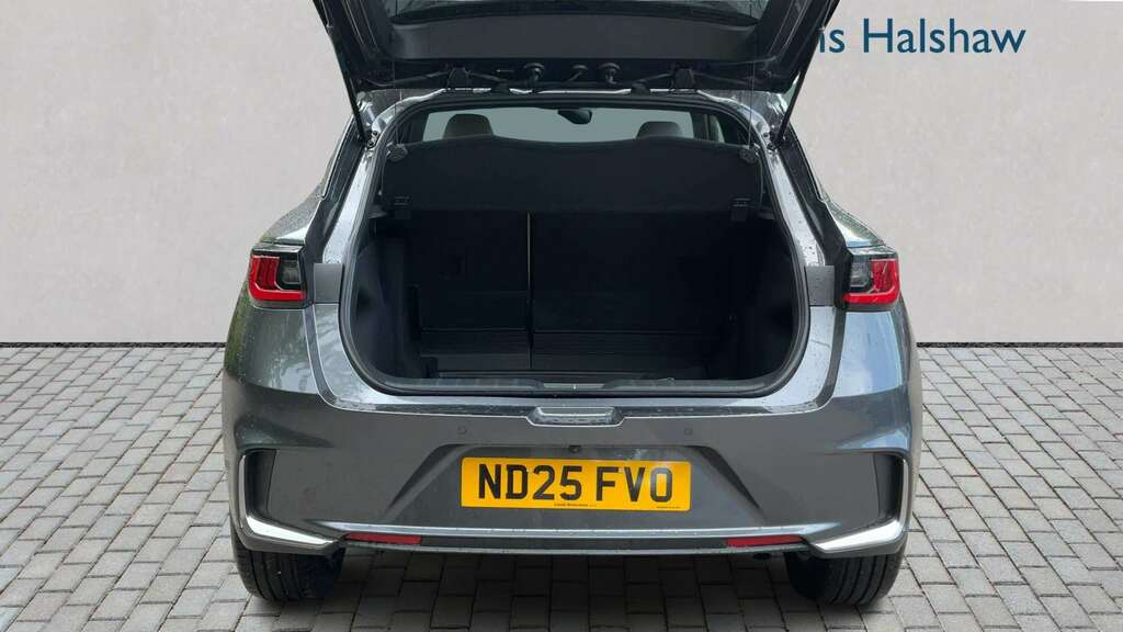 Lexus LBX 1.5 Premium E-cvt 2025 Grey #6
