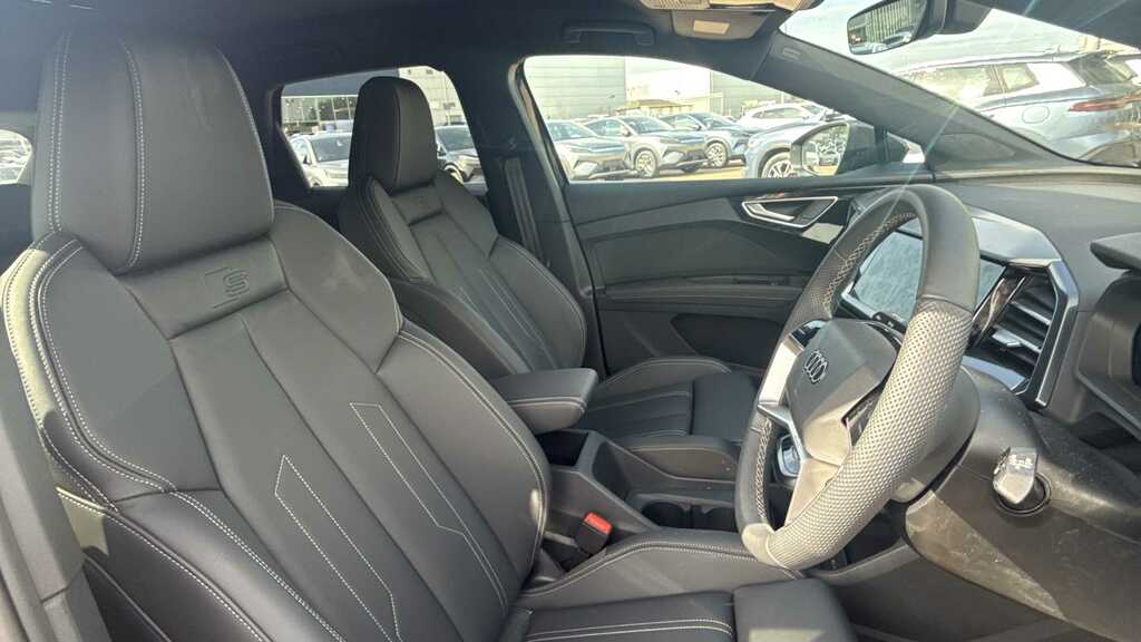 Audi Q4 E Tron 210Kw 45 82Kwh S Line Leather 2025 Black #2