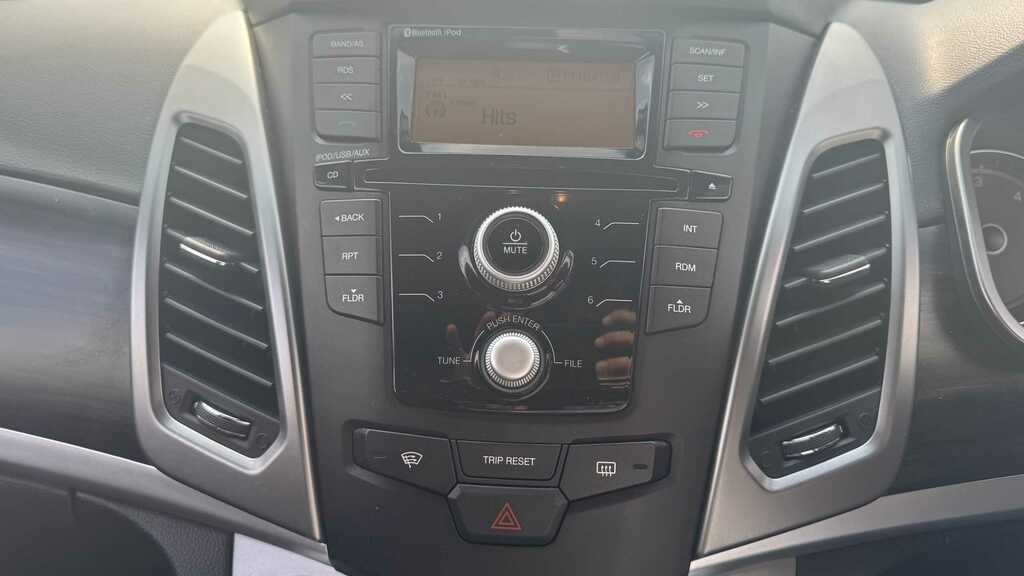 SsangYong Korando Se Silver #9