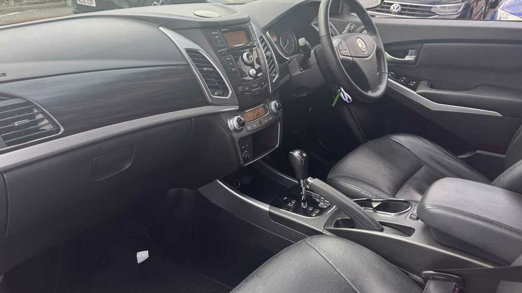 SsangYong Korando Se Silver #11