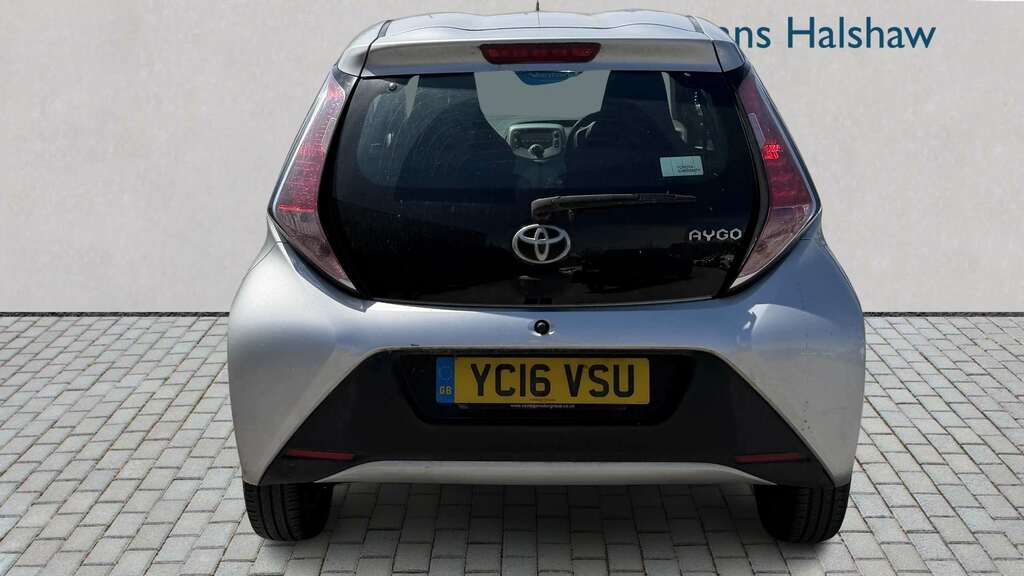 Toyota Aygo 1.0 Vvt-i X-play 2016 Silver #4