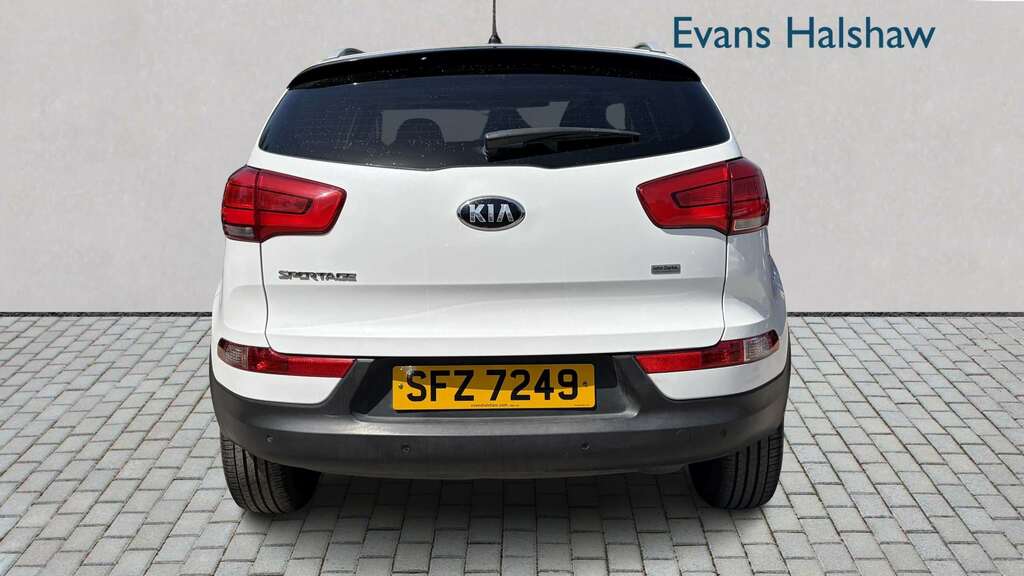 Kia Sportage Crdi 3 White #4