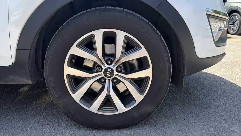 Kia Sportage Crdi 3 White #10