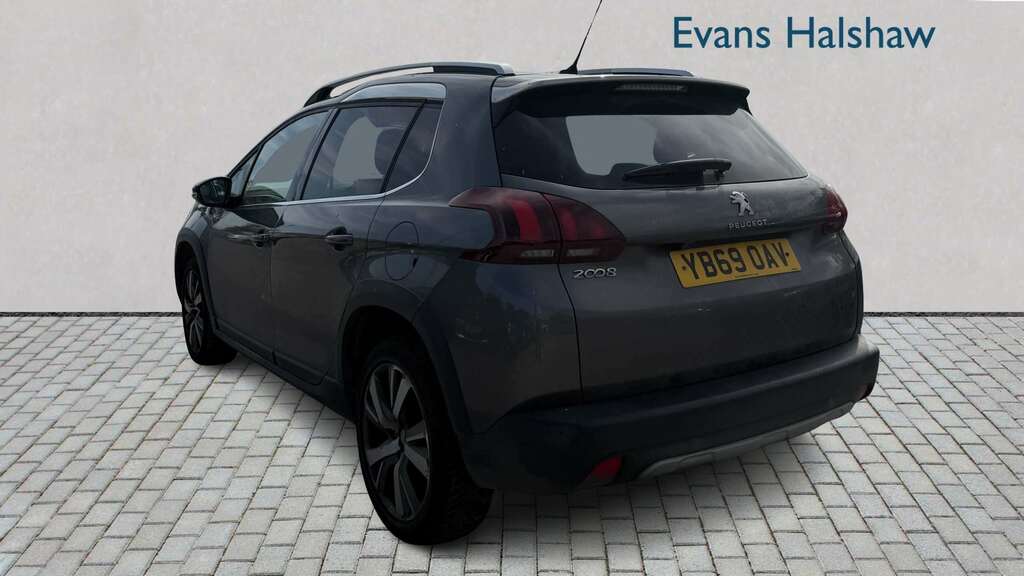 Peugeot 2008 1.2 Puretech Active Start Stop Grey #5