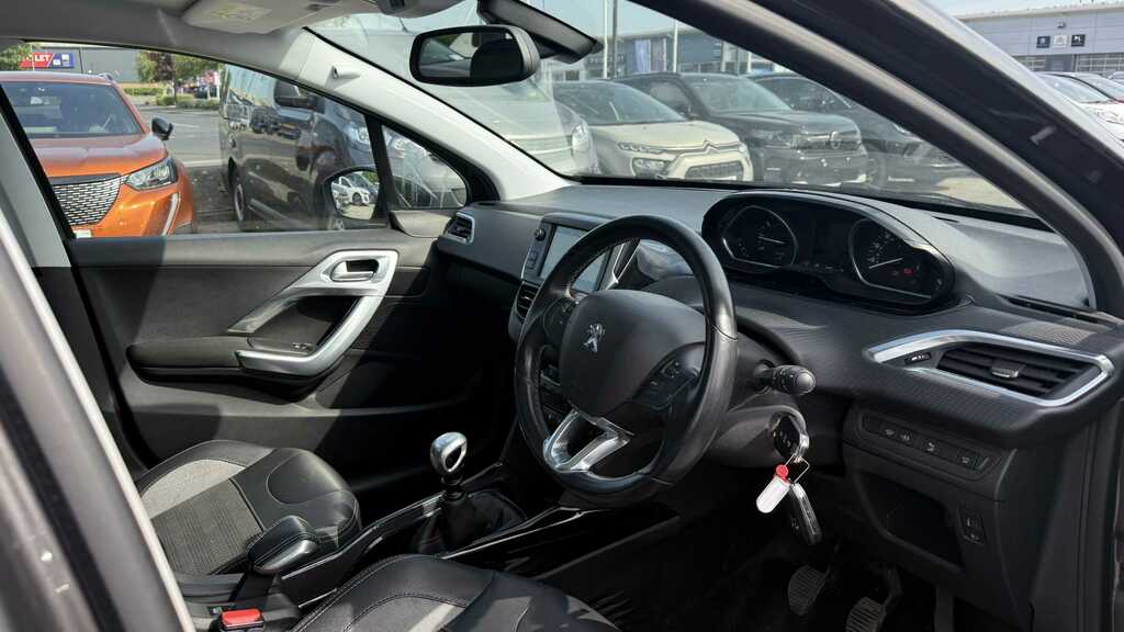 Peugeot 2008 1.2 Puretech Active Start Stop Grey #11