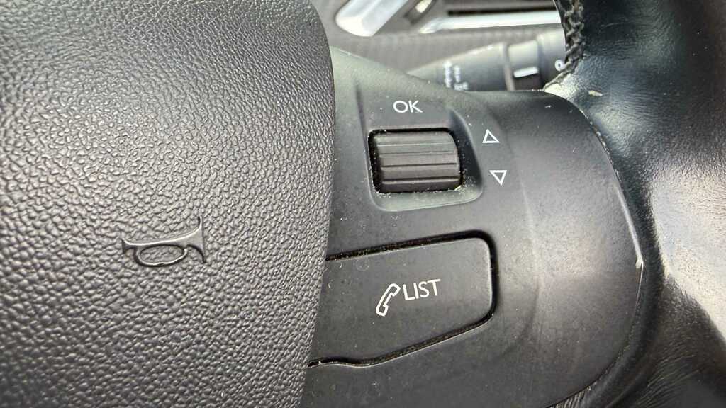 Peugeot 2008 1.2 Puretech Active Start Stop Grey #15