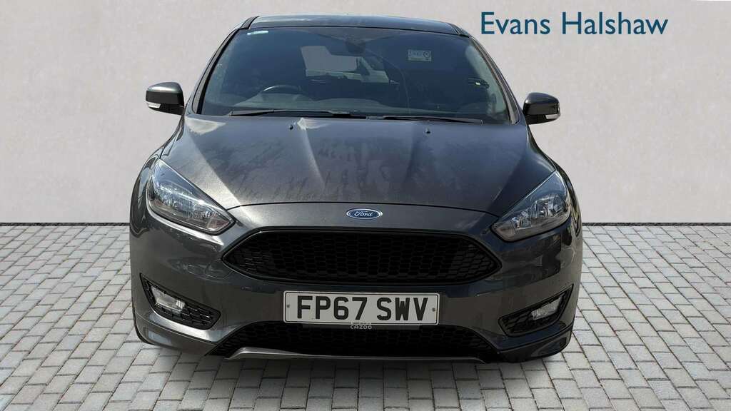 Ford Focus 1.0 Ecoboost 140 St-line X 2017 FP67SWV Grey #4