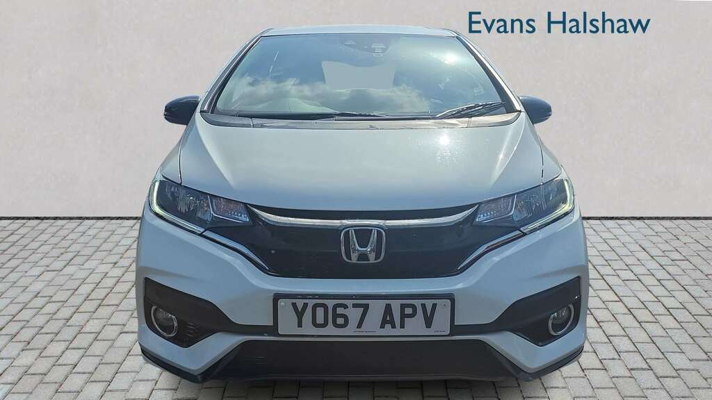 Honda Jazz 1.5 I-vtec Sport 2018 White #4