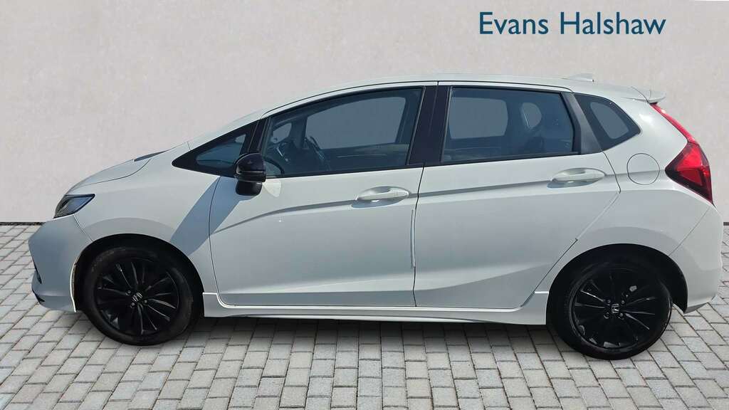 Honda Jazz 1.5 I-vtec Sport 2018 White #3