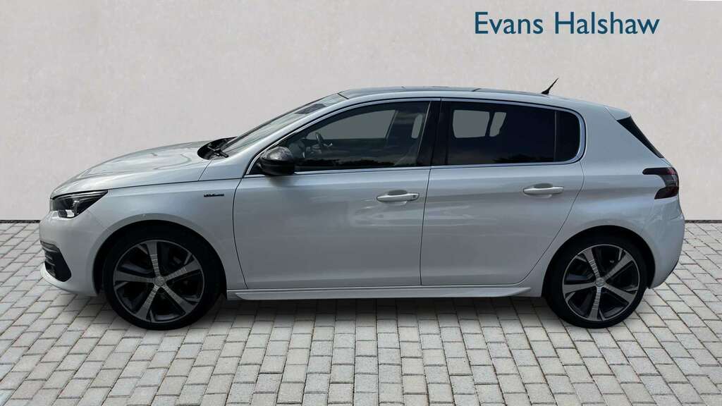 Peugeot 308 1.2 Puretech 130 Gt Line 2018 White #2